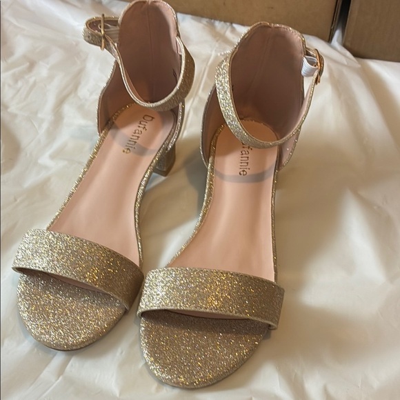 Annie Gold Glitter Heels with Chic Ankle Strap - Picture 1 of 8